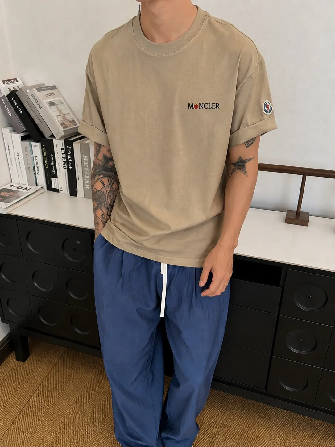 moncle～ logo 《 》7a tee ， Same Style ， : Black White Coffee Brown Size：S（90-130 ） M（125-150 ） L（135-165 ） XL（160-190 ） XXL（185-220 ）
